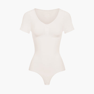 T-Shirt Bodysuit Sculpting Shapewear mit String